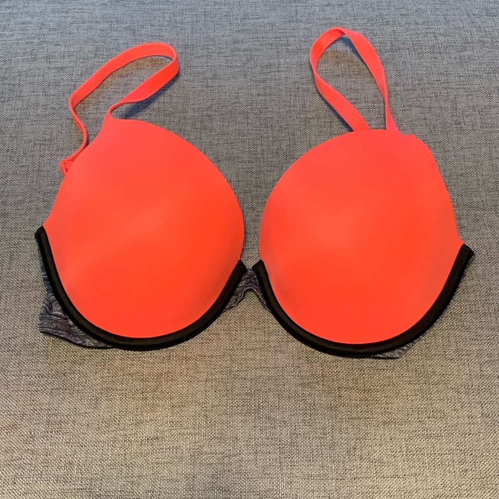 PINK Victoria’s Secret Wear Everywhere Push Up 34D